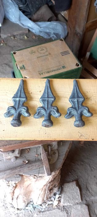 Чугунени връхчета за ограда
