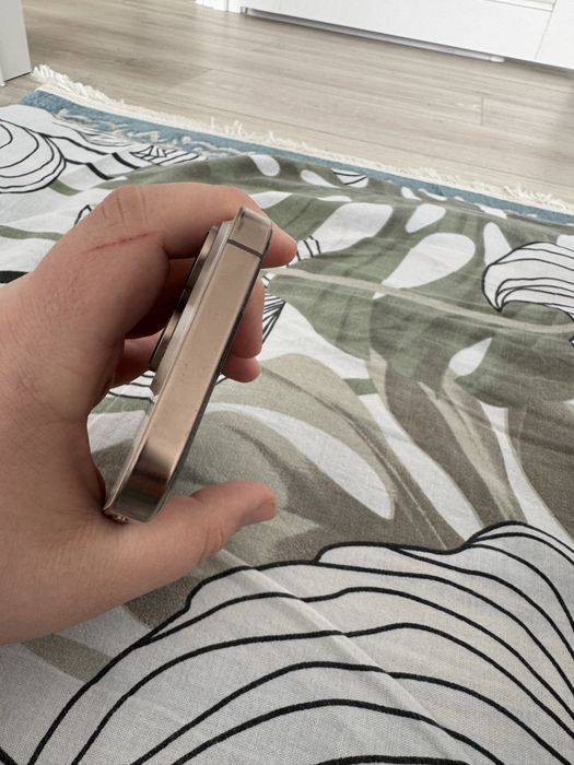 Айфон 16 про 256ГБ без ремонт