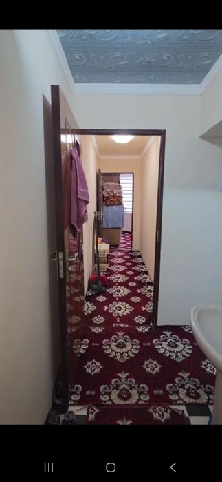 Рай Центрда Квартира Сотилади 4-Этожда 3-Хонали