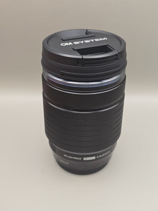 Obiectiv OM SYSTEM M.Zuiko Digital ED 40-150mm f/4 PRO (montură Micro Four Thirds)
