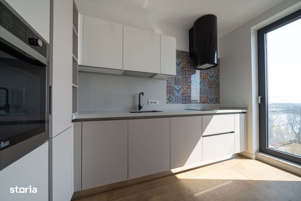 One Herastrau Park, apartament de 4 camere cu vedere lac.