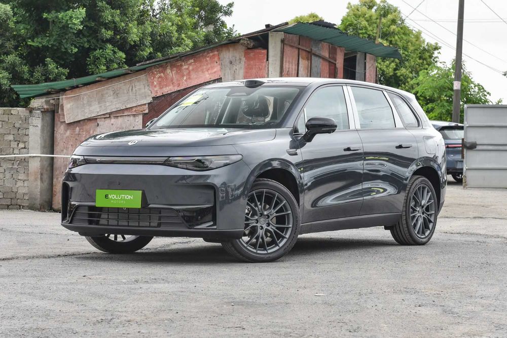 Yangi LEAPMOTOR C10 rasmiy dilerdan kafolati bilan