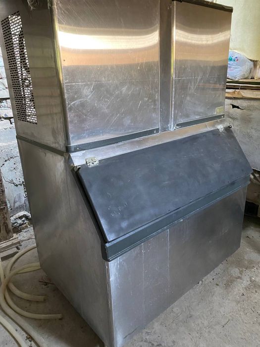 Ледогениратор,,,