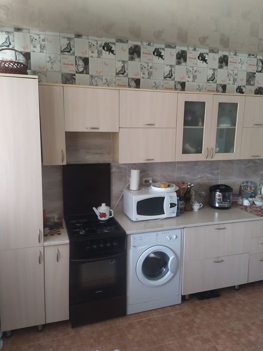 Продам квартиру в 11 микрорайоне