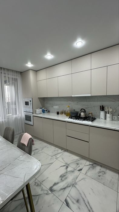 Продам 2-комнатную квартиру