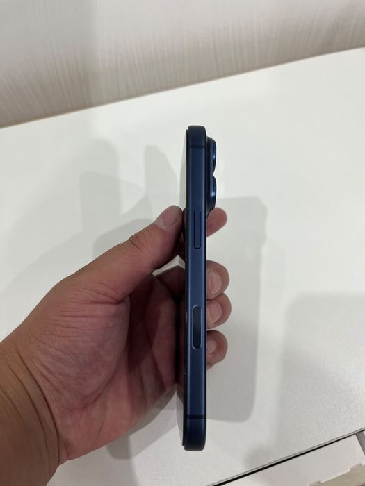 Продам iPhone 17 pro
