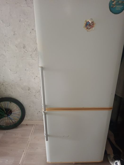 Продам холодильник срочно