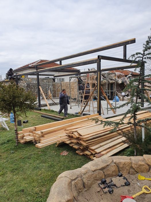 Изграждане на ПОКРИВИ И НАВЕСИ ОТ СТРОИТЕЛНИ РЕМОНТИ ПАЛАС ПЛОВДИВ