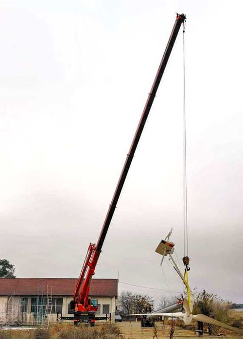 Inchiriere Automacara 50 80 100t. Inchiriez Macara / Macarale 100 Tone