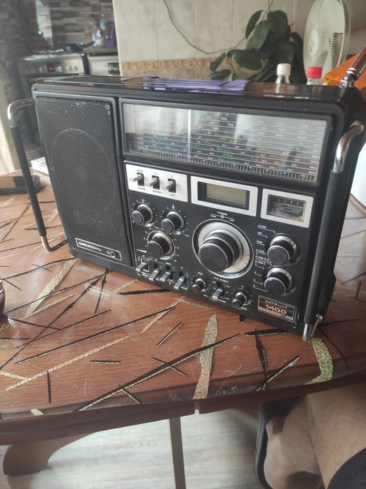 Grundig Satellit 1400 Profesional