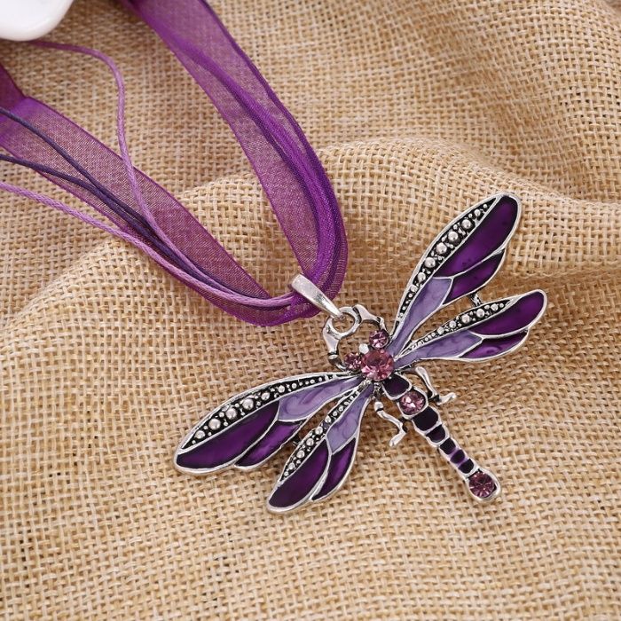 Изящни колиета в бохемски стил