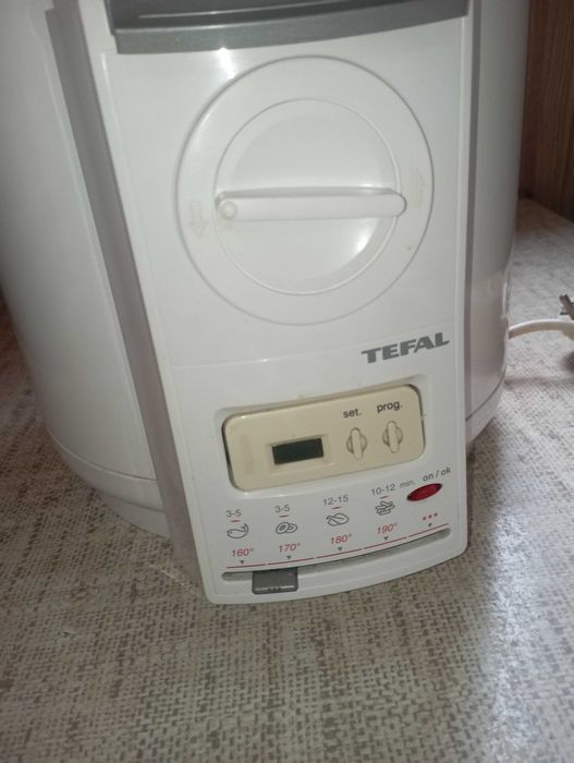Фритюрница Тефаль
