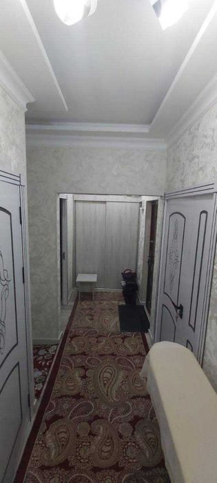 Продается квартира в Яшнабадском районе Авиасозлар-1. 2х ком в 3-х ком