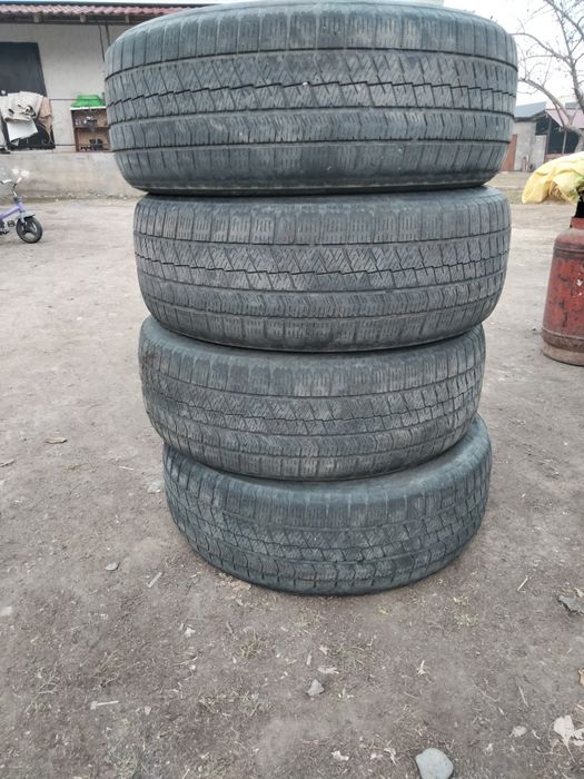 Зимние шины комплект