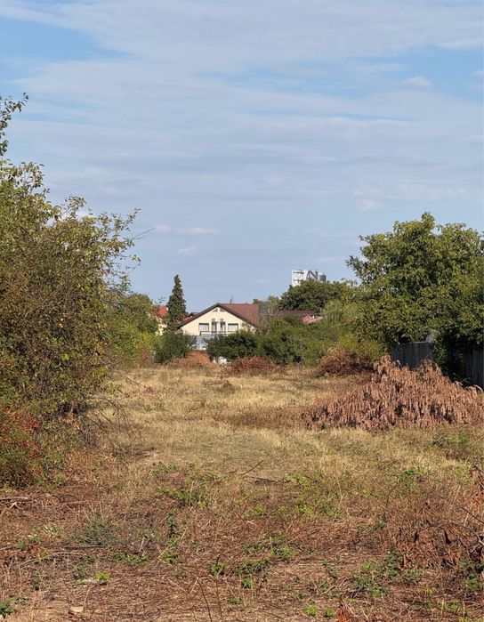 Teren intravilan Saftica, strada Fermei cu toate utilitatile