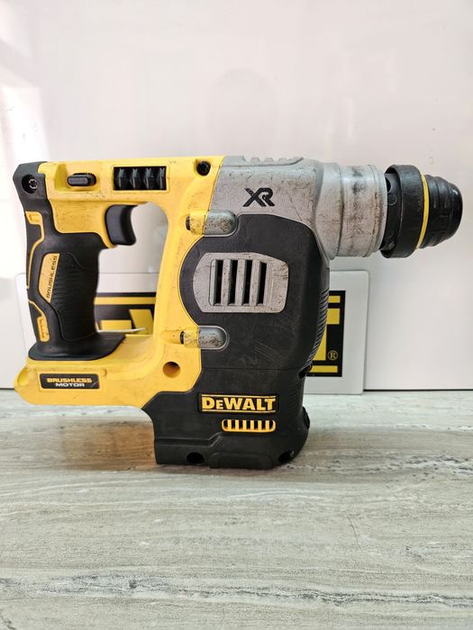 Dewalt Перфоратор DCH273 18V.