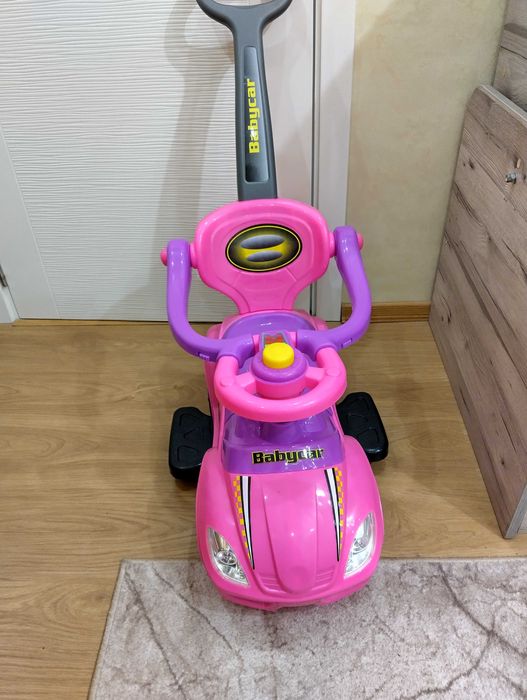 Детска количка със звук и светлина