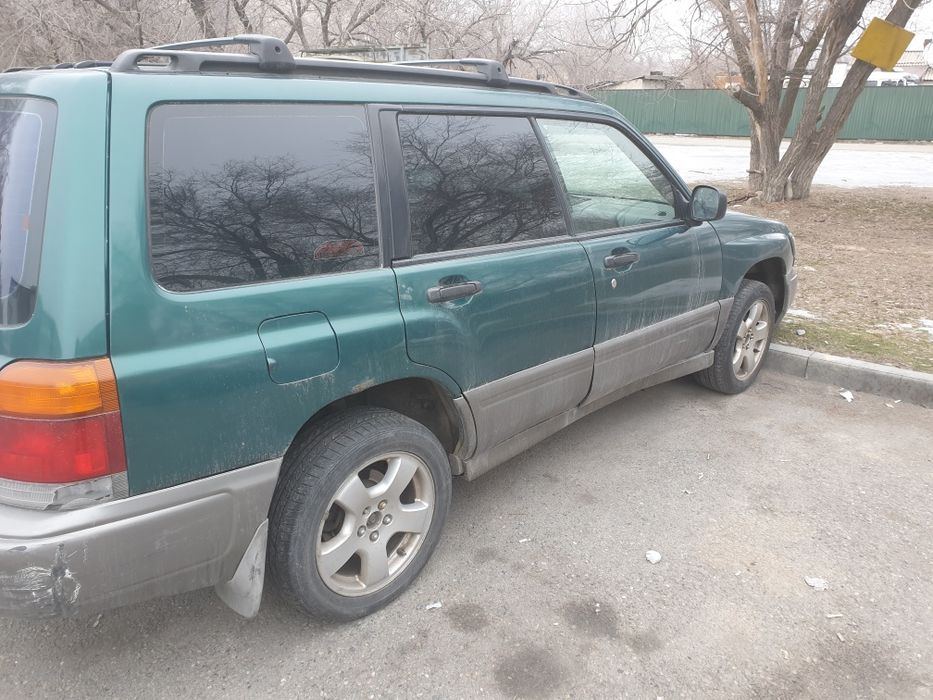 Продам Субару форестер