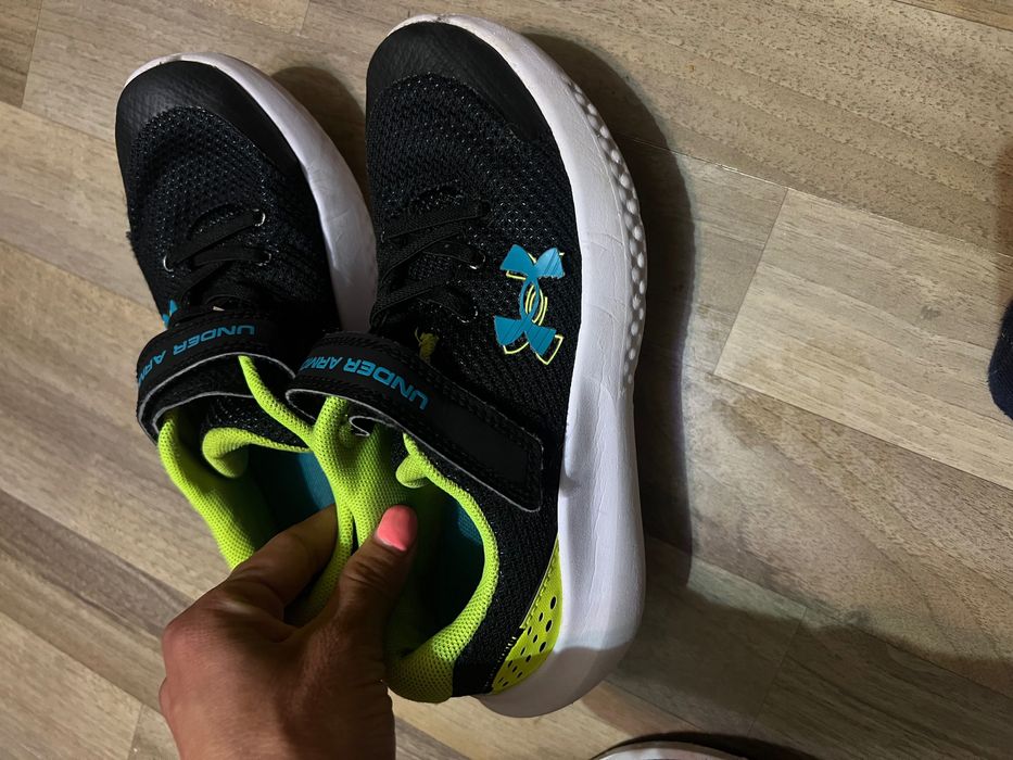 детски маратонки  не различими от нови