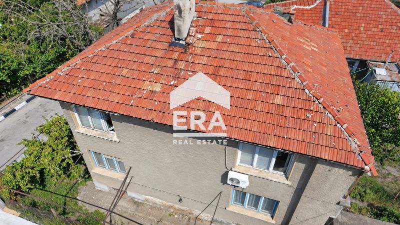 Етаж от къща в ж.к. Родина 1