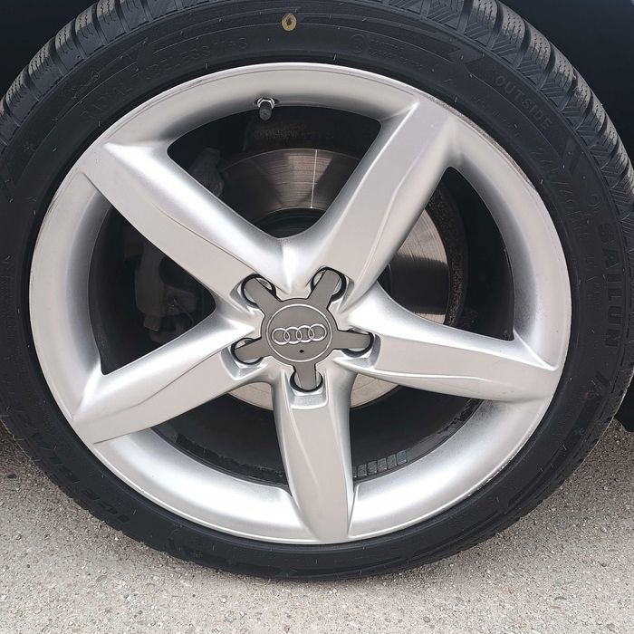 Оригинални 18 цолови джанти за Ауди