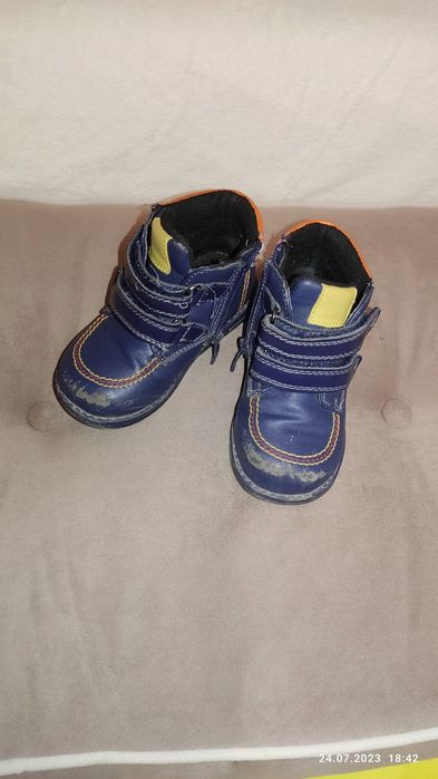 Ботиночки демисезонные р. 23
