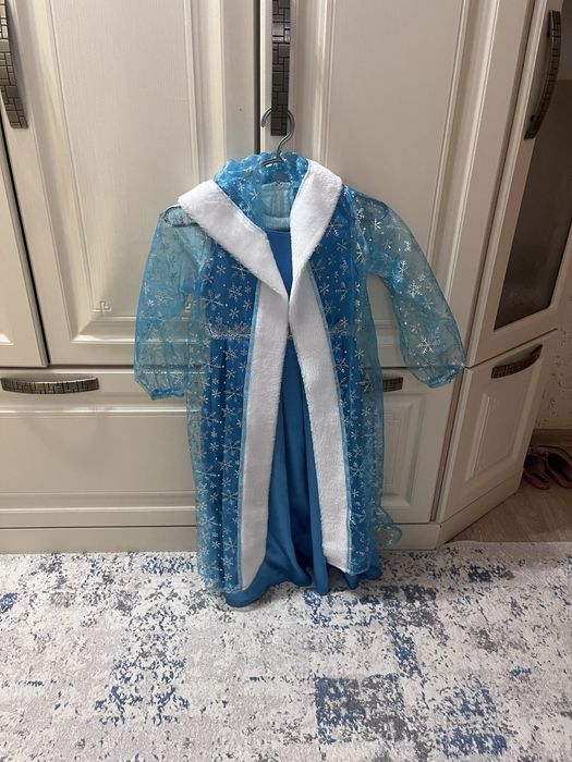 Нарядное платье для девочки