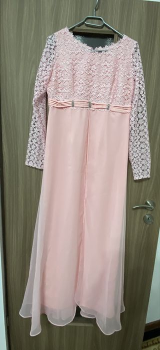 Rochie elegantade culoare roz