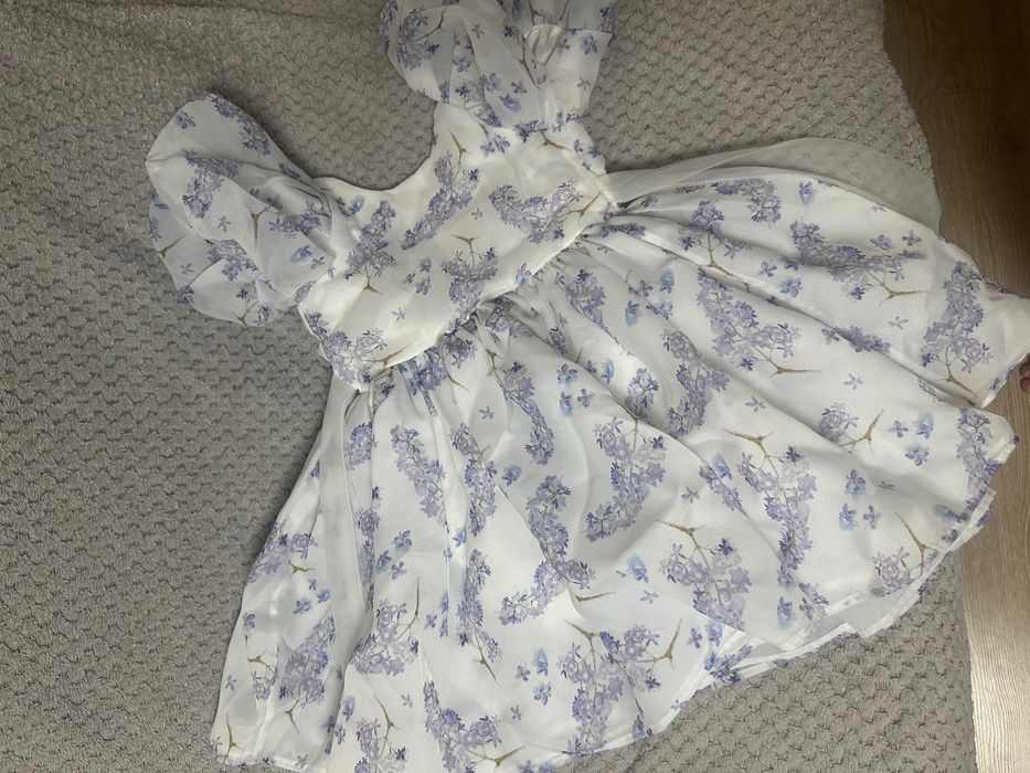 Продам детское нарядное платье