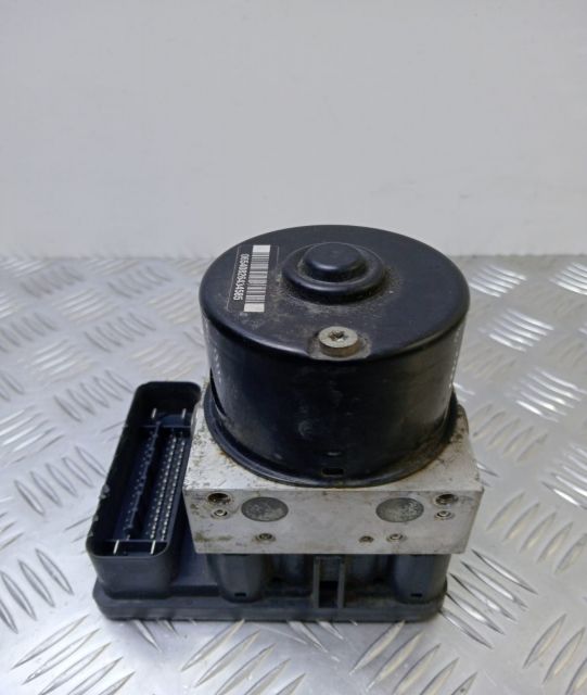 Pompa ABS  3m51-2C405-HC Ford Focus a 2-a generatie seria