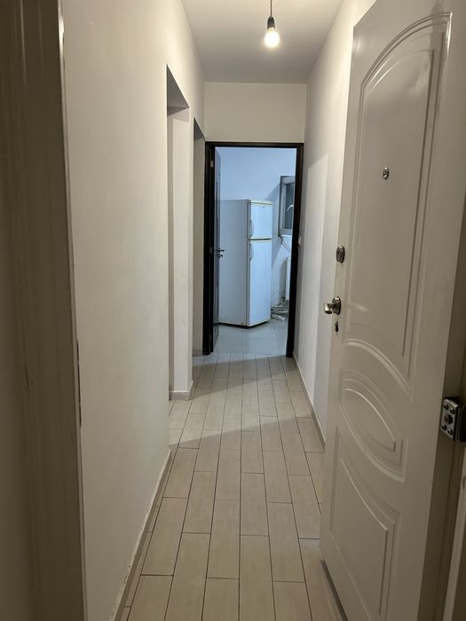 Inchiriez apartament 2 camere