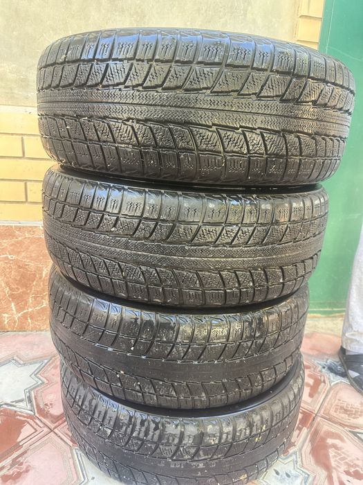 Покрышка 215/60/16