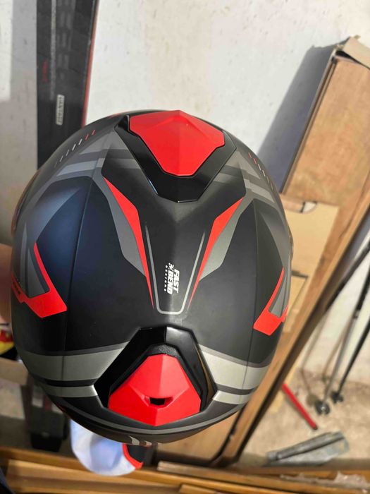 Каска MT Thunder 3