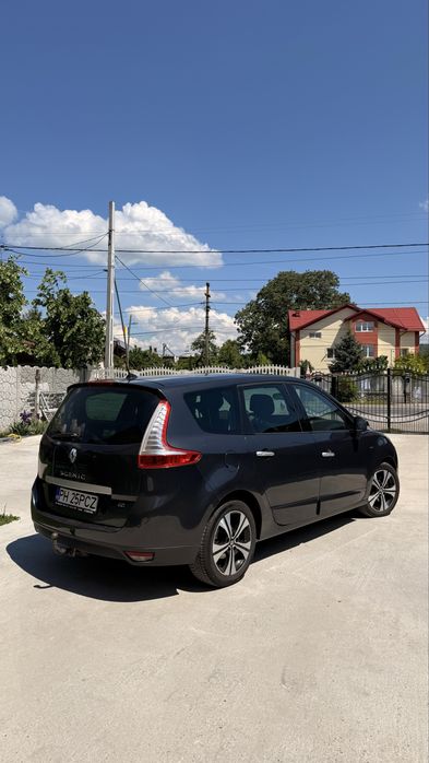 Renault Scenic 2012