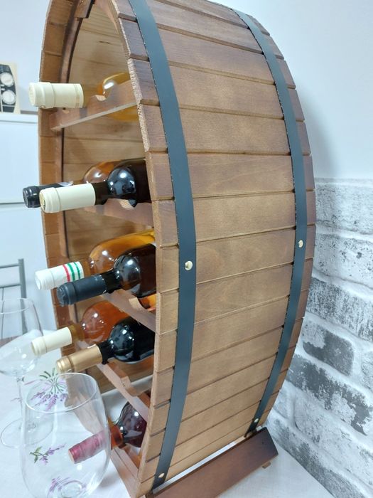 Suport pentru 16 sticle de vin