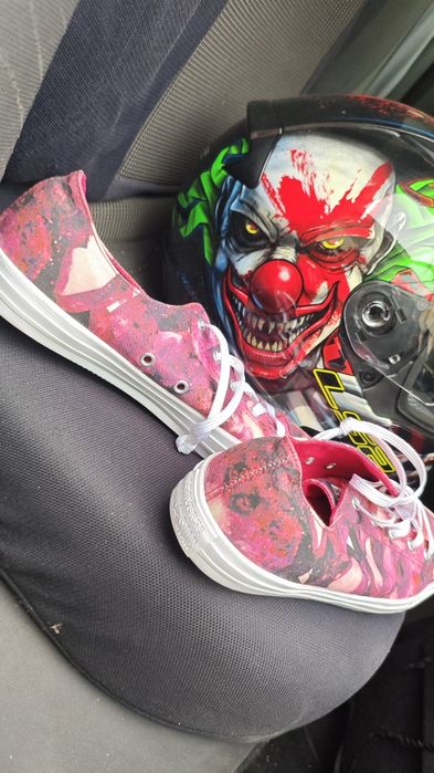 Чисто нови кецове Converse