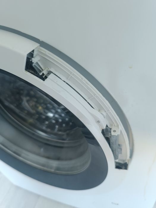 Продам стиральную машину BOSCH