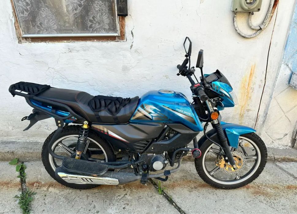 Мопед срочно продам! Новый