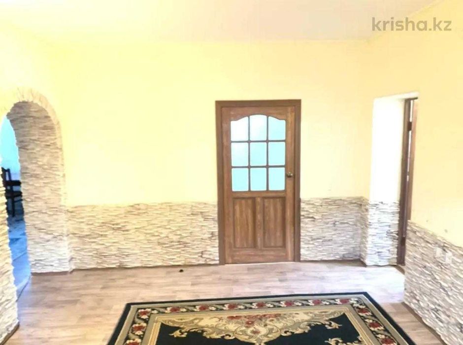 Частный дом с мансардой