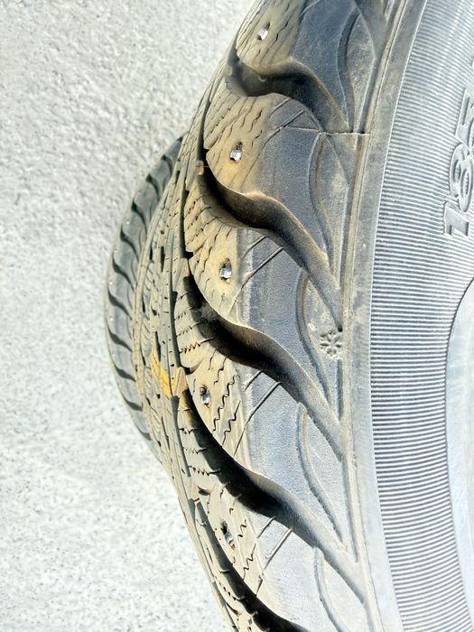 Зимние шины 185/65/R14
