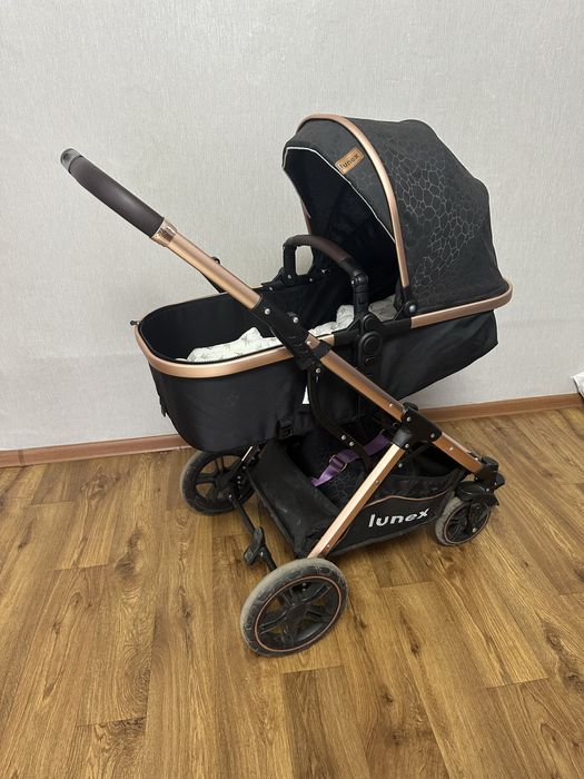 Продам коляску