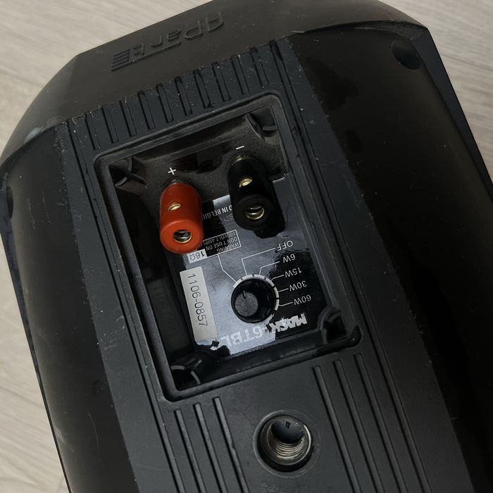 Продам колонку Apart