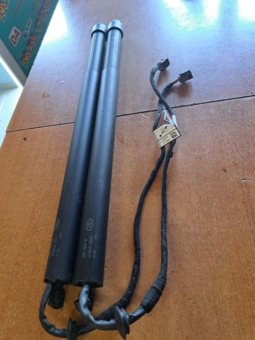 Telescop portbagaj electric Range Rover Evogue L551