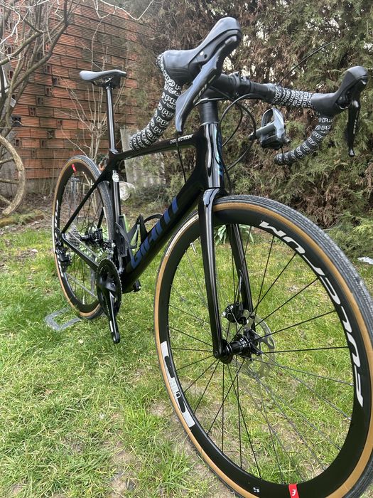 Giant TCR Carbon 28 цола сет 2х11  105