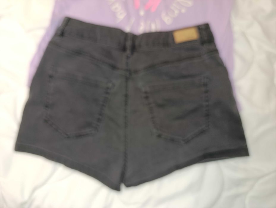 146/152 Лот потник в лилаво и къси дънкови панталонки