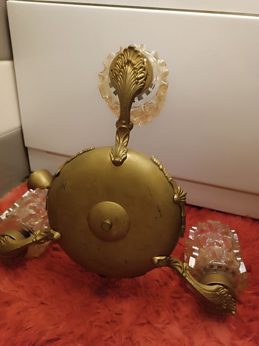 Lustra candelabru