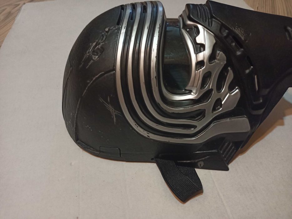 Casca originala Kylo Ren-Star Wars/Hasbro 2015 cu schimbator voce