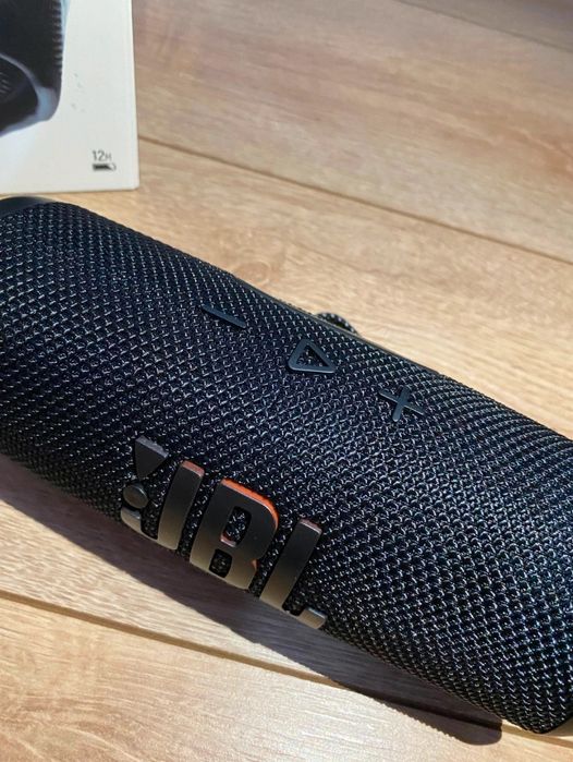 Boxa JBL nefolosita