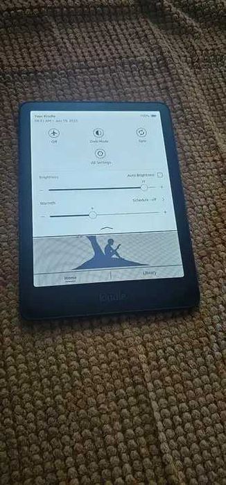 Amazon Kindle Paperwhite (12th Generation) Signature Edition 32GB 7"