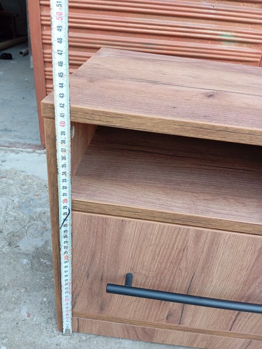 Нощно шкафче за спалня